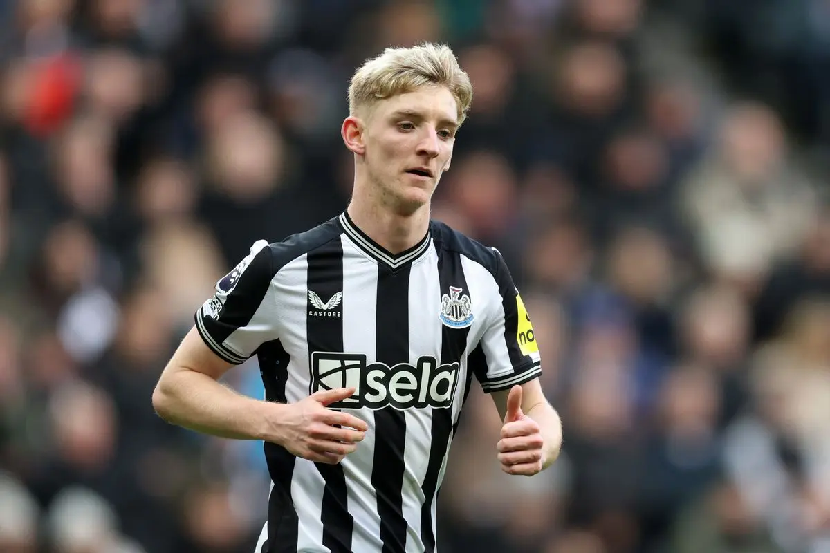The Rise of Anthony Gordon: A Football Sensation