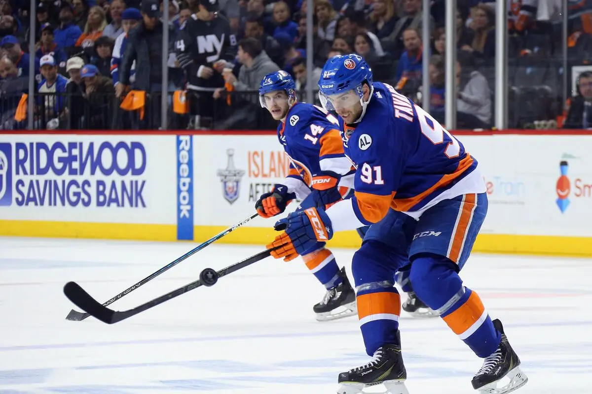 A Deep Dive into Islanders vs Lightning: NHL Rivalry Examination
