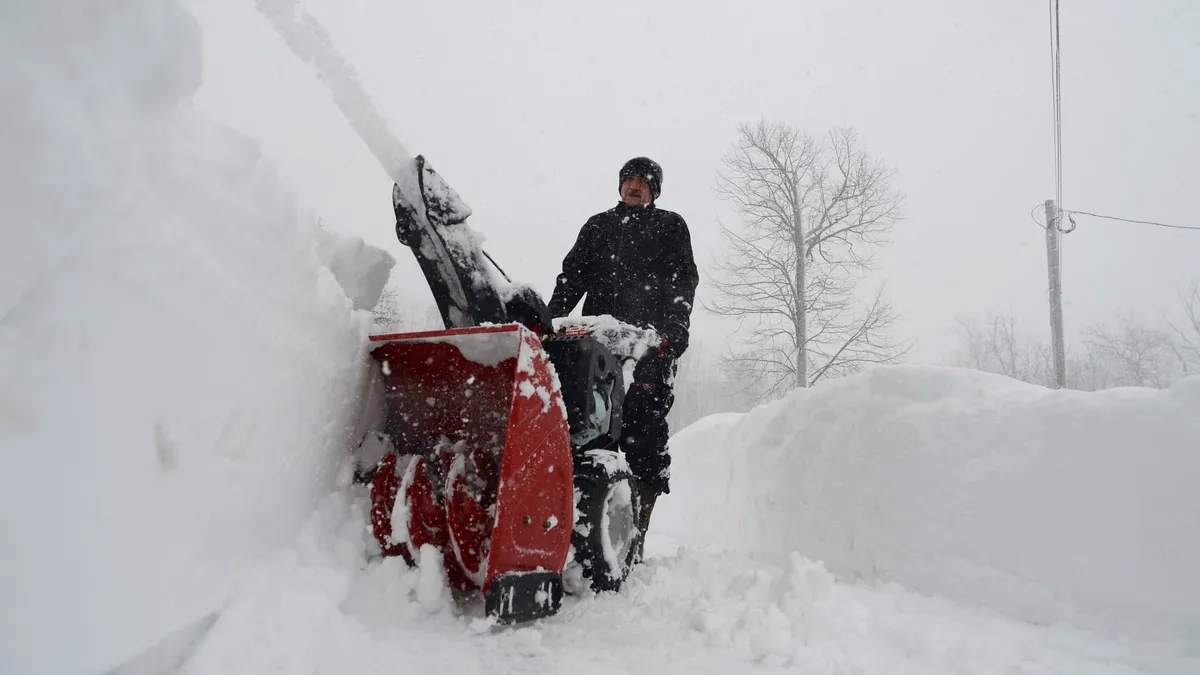 new york snow — GB news
