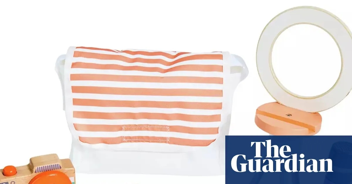 argos influencer toy debate — GB news