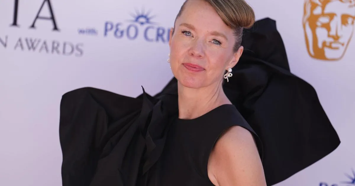 anna maxwell martin — GB news