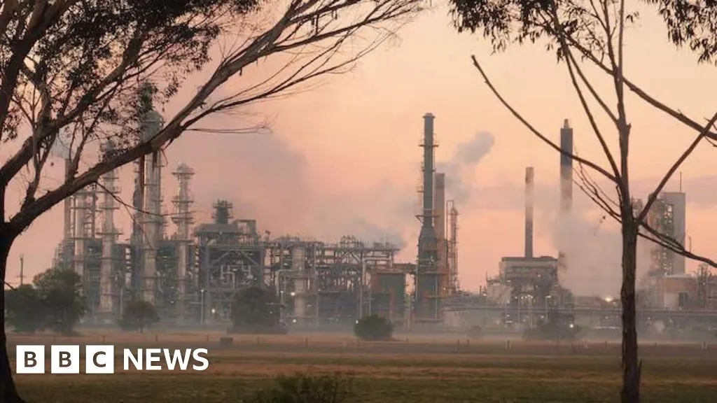 oil refinery — GB news