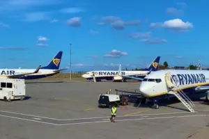 Ryanair lanzarote passport issue